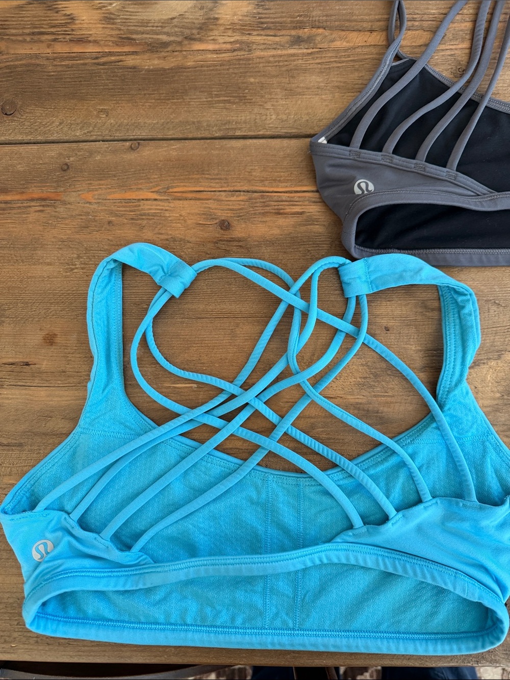 lululemon Strappy workout Tops - lavender , Charcoal, Teal SIZE 6 - Picture 5 of 7